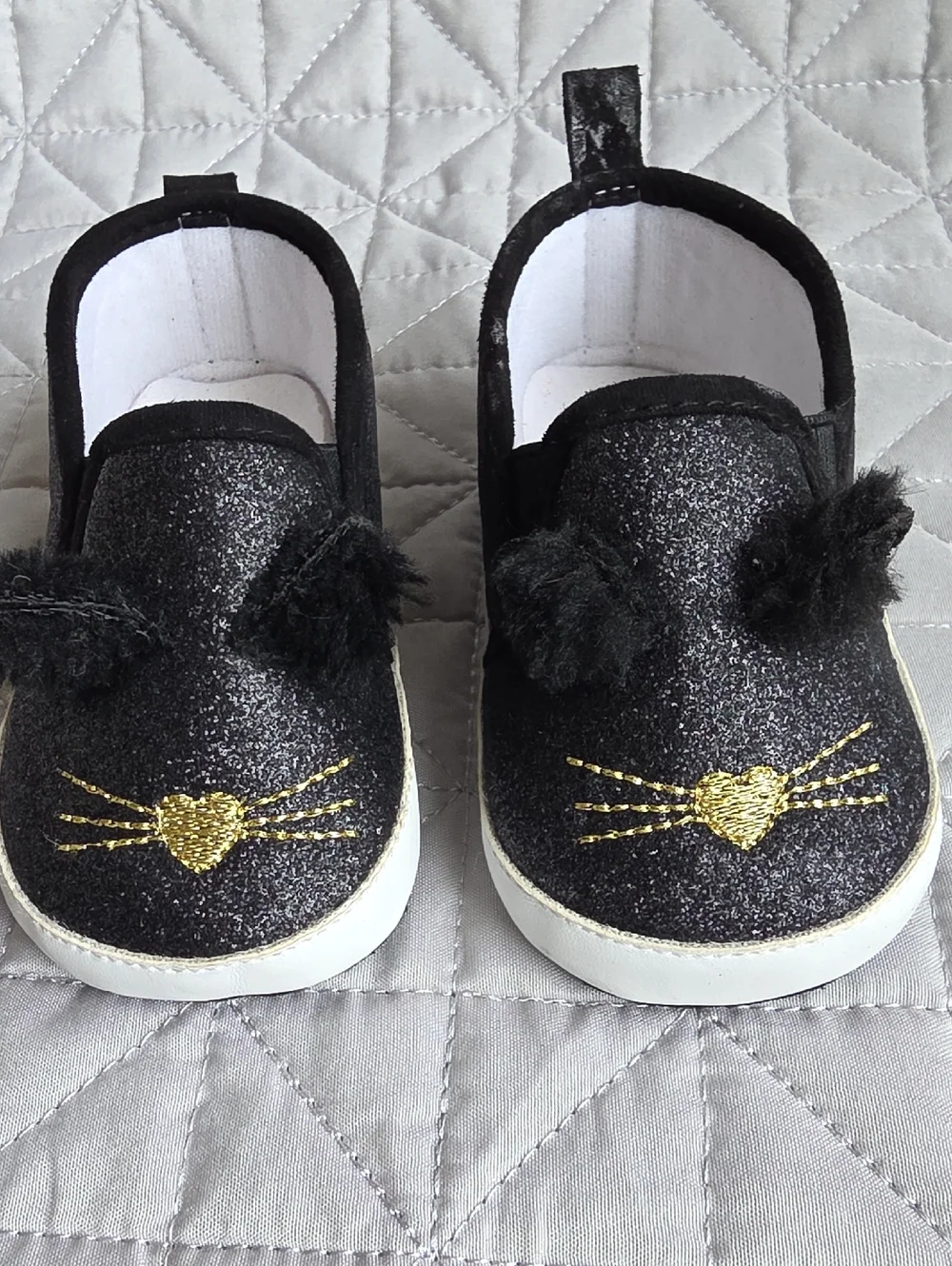 Girls Black Glitter Cat Moccasins with Gold Heart Detail